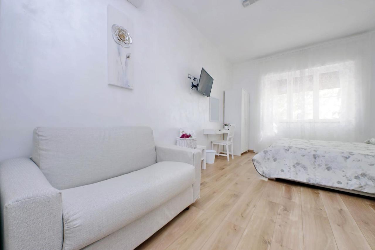 פיומיצ'ינו B&B Giuly מראה חיצוני תמונה